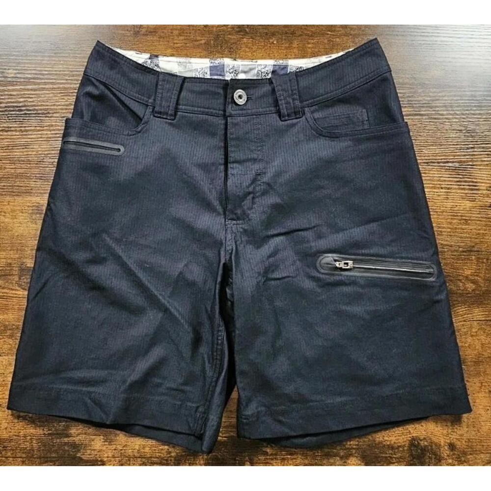LULULEMON Cadence Men's‎ 32 Zip 7-Pocket Black Activewear Shorts 9"